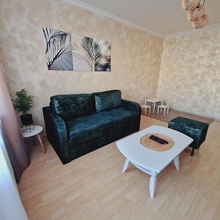 Apartamentai Sukileliu Pr. Каунас Екстериор снимка