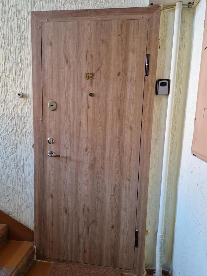 Apartamentai Sukileliu Pr. Каунас Екстериор снимка