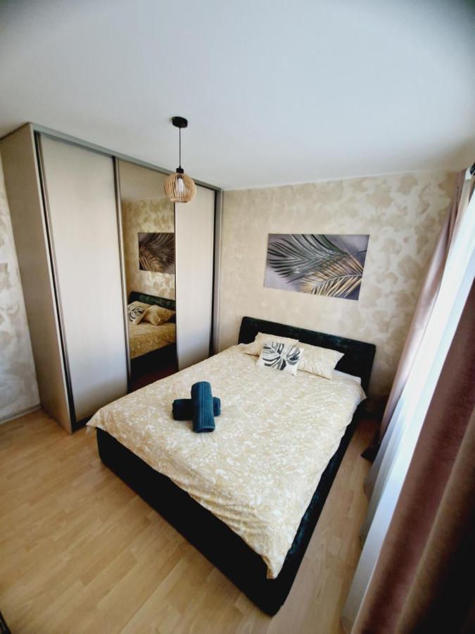 Apartamentai Sukileliu Pr. Каунас Екстериор снимка