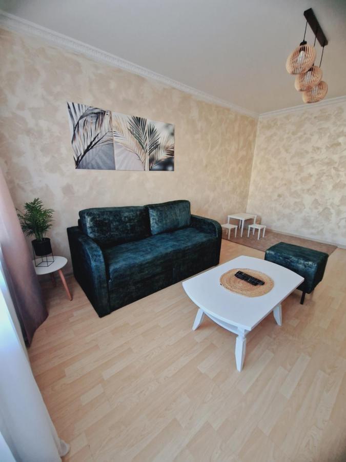 Apartamentai Sukileliu Pr. Каунас Екстериор снимка
